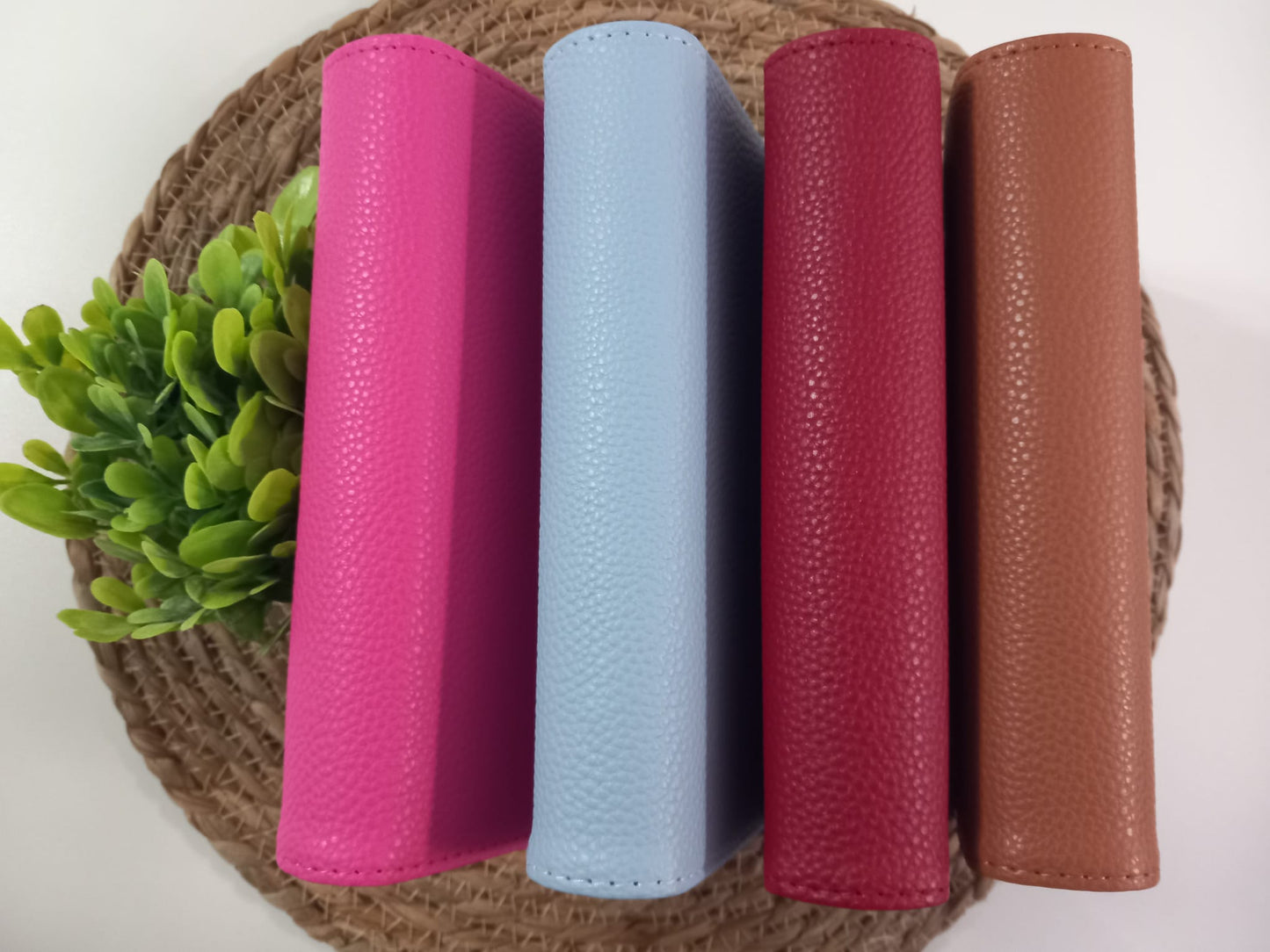 Deluxe Binder Clutch A6