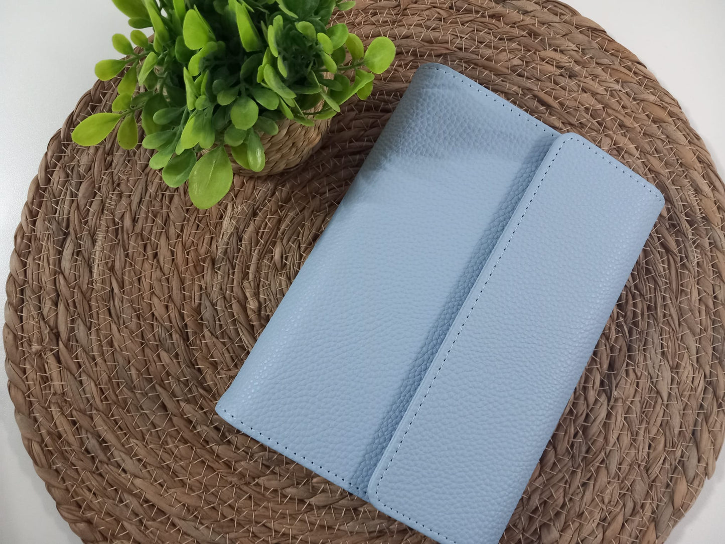 Deluxe Binder Clutch A6