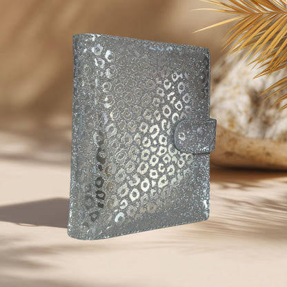 A6 Budget Binder – Silber Glitzer Leo